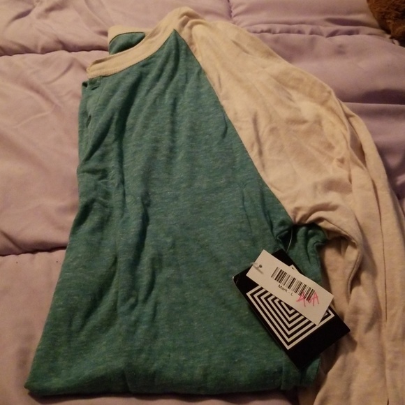LuLaRoe Tops - Nwt lularoe large mark